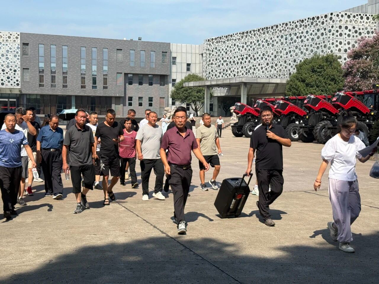 賦能農(nóng)機(jī)手，攜手助農(nóng)興：寧夏農(nóng)機(jī)手技能提升培訓(xùn)班走進(jìn)沃得